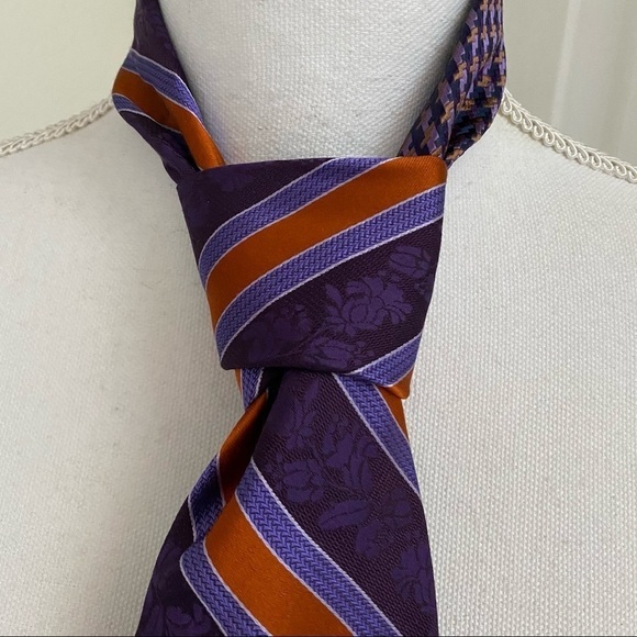 Robert Graham Purple Striped Floral Silk Tie 60” Length - Picture 4 of 9